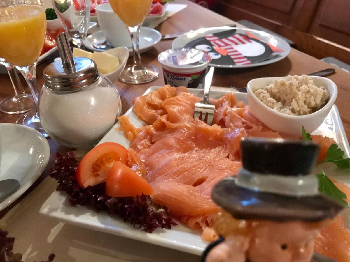 Landgasthaus "Zum Engel" Neuleiningen Zewnętrze zdjęcie