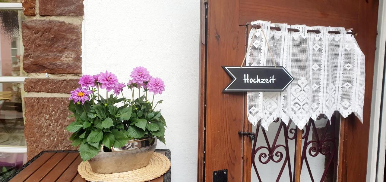 Landgasthaus "Zum Engel" Neuleiningen Zewnętrze zdjęcie
