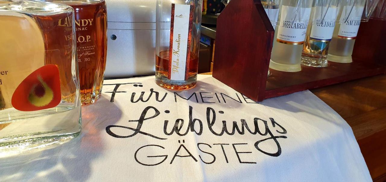 Landgasthaus "Zum Engel" Neuleiningen Zewnętrze zdjęcie