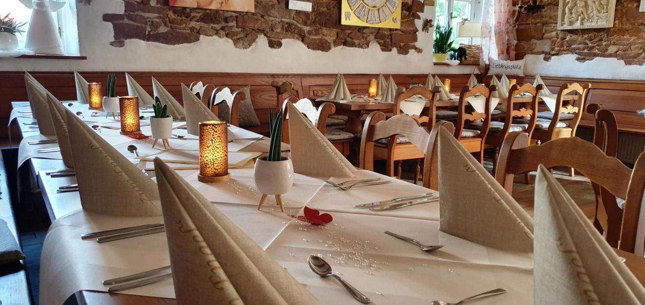 Landgasthaus "Zum Engel" Neuleiningen Zewnętrze zdjęcie