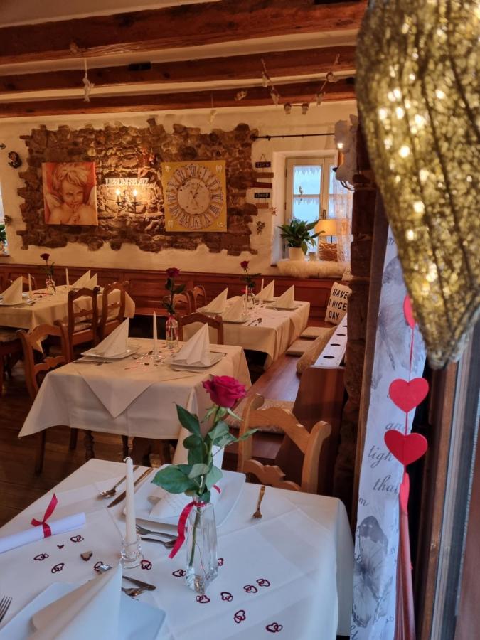 Landgasthaus "Zum Engel" Neuleiningen Zewnętrze zdjęcie
